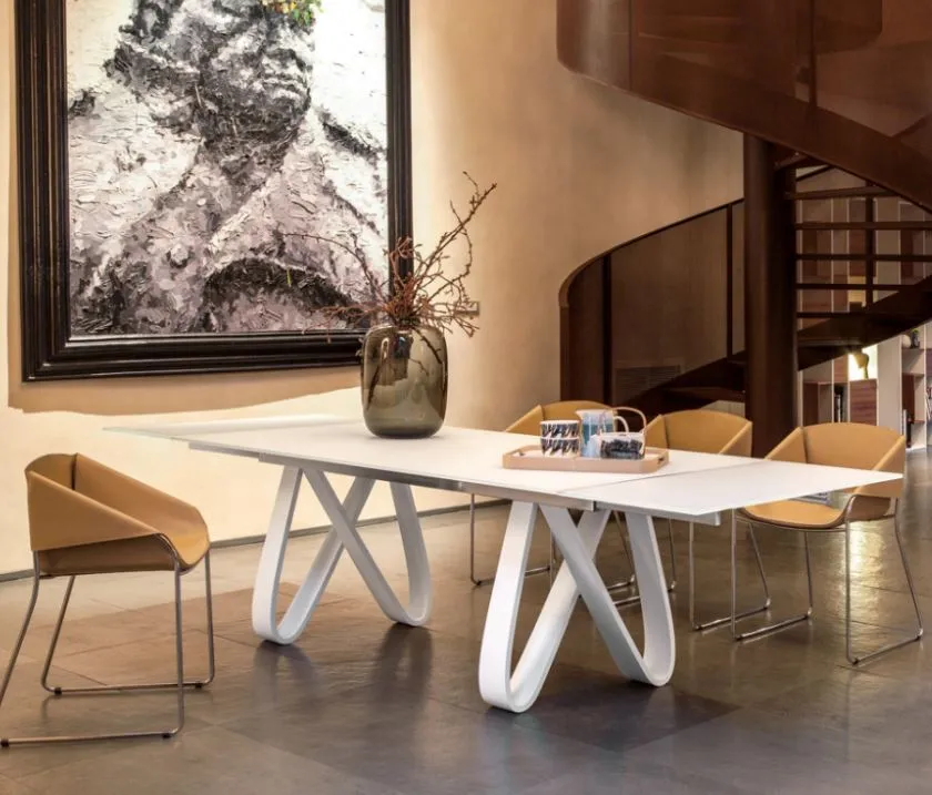 Butterfly Dining Table With White Marble Top - Tonin Casa