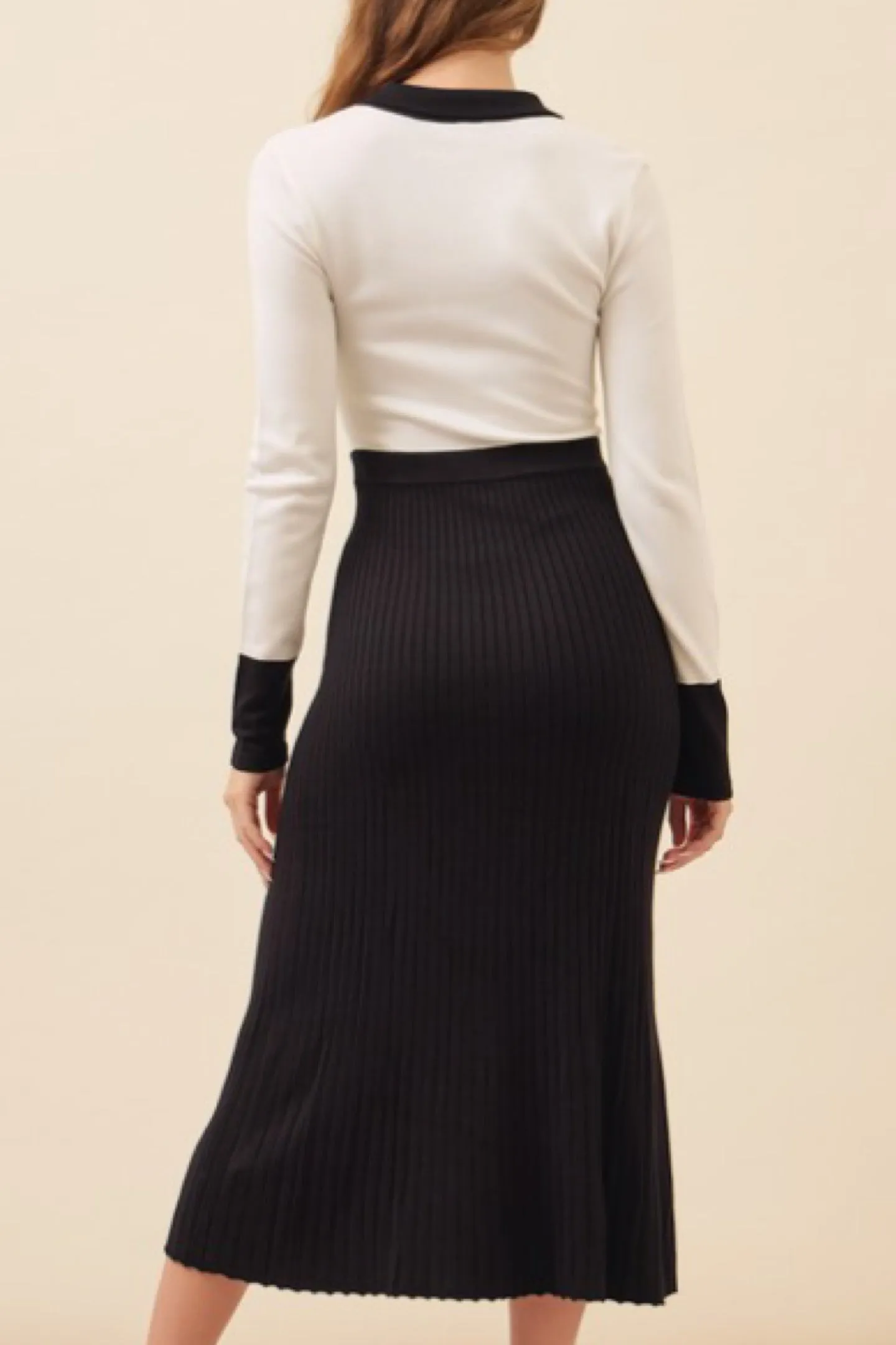 COLOR BLOCK KNIT MIDI DRESS