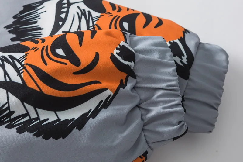 DAVILRAY TIGER PRINT PREMIUM DOWN 900FP UNISEX BOMBER JACKET