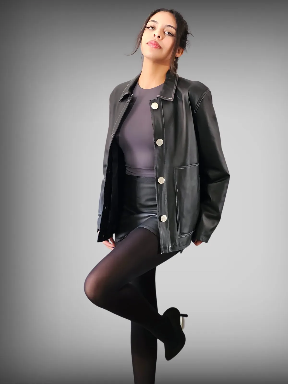 Handcrafted Oversized Sheepskin Leather Trucker Jacket – Stylish & Timeless