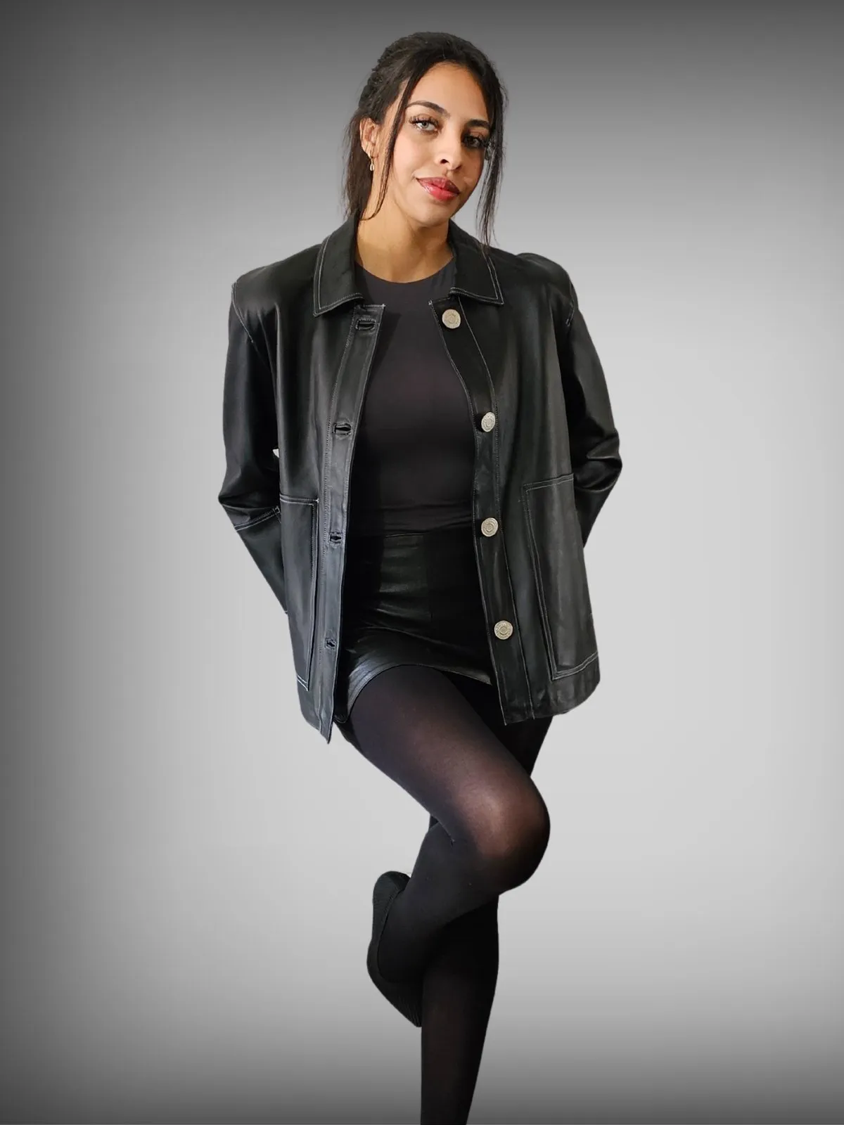 Handcrafted Oversized Sheepskin Leather Trucker Jacket – Stylish & Timeless
