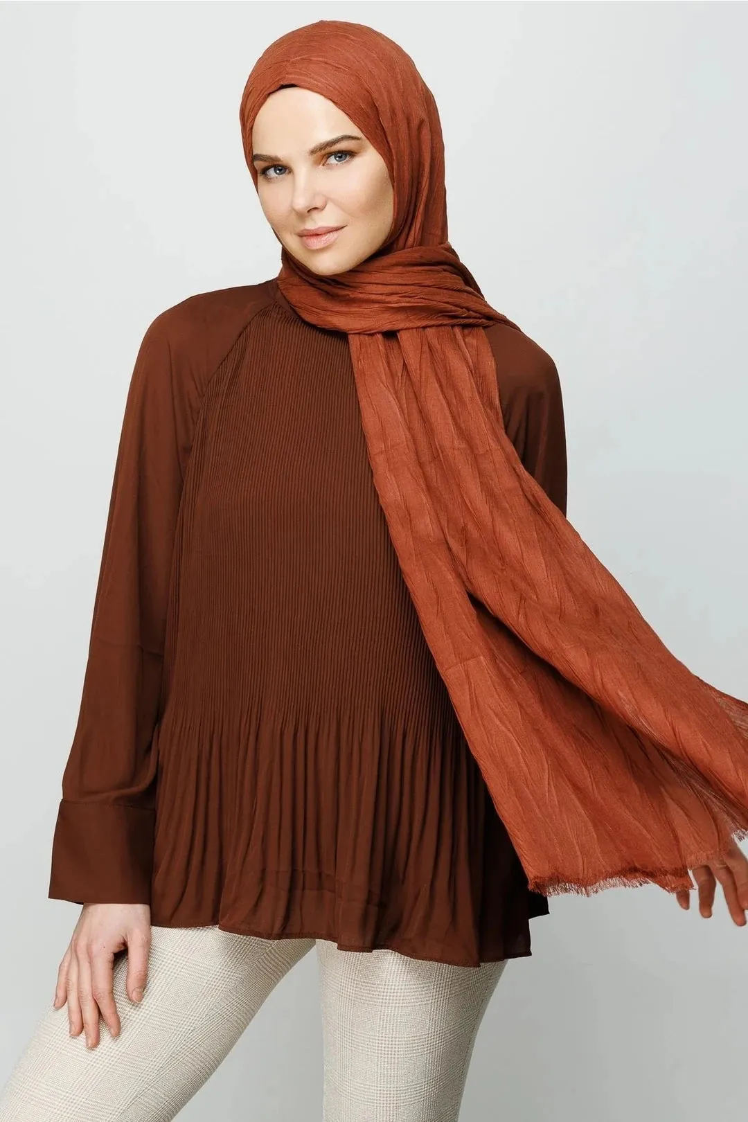 Red Coffee Pleated Bamboo Hijab