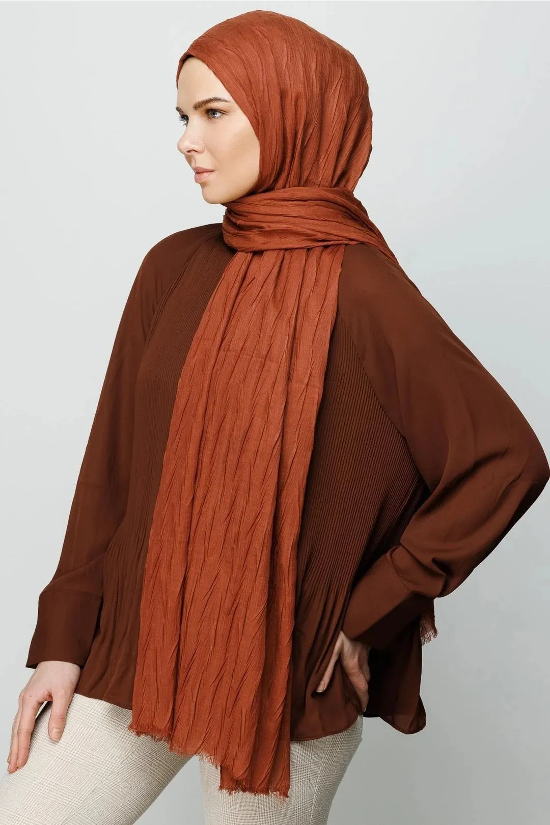 Red Coffee Pleated Bamboo Hijab