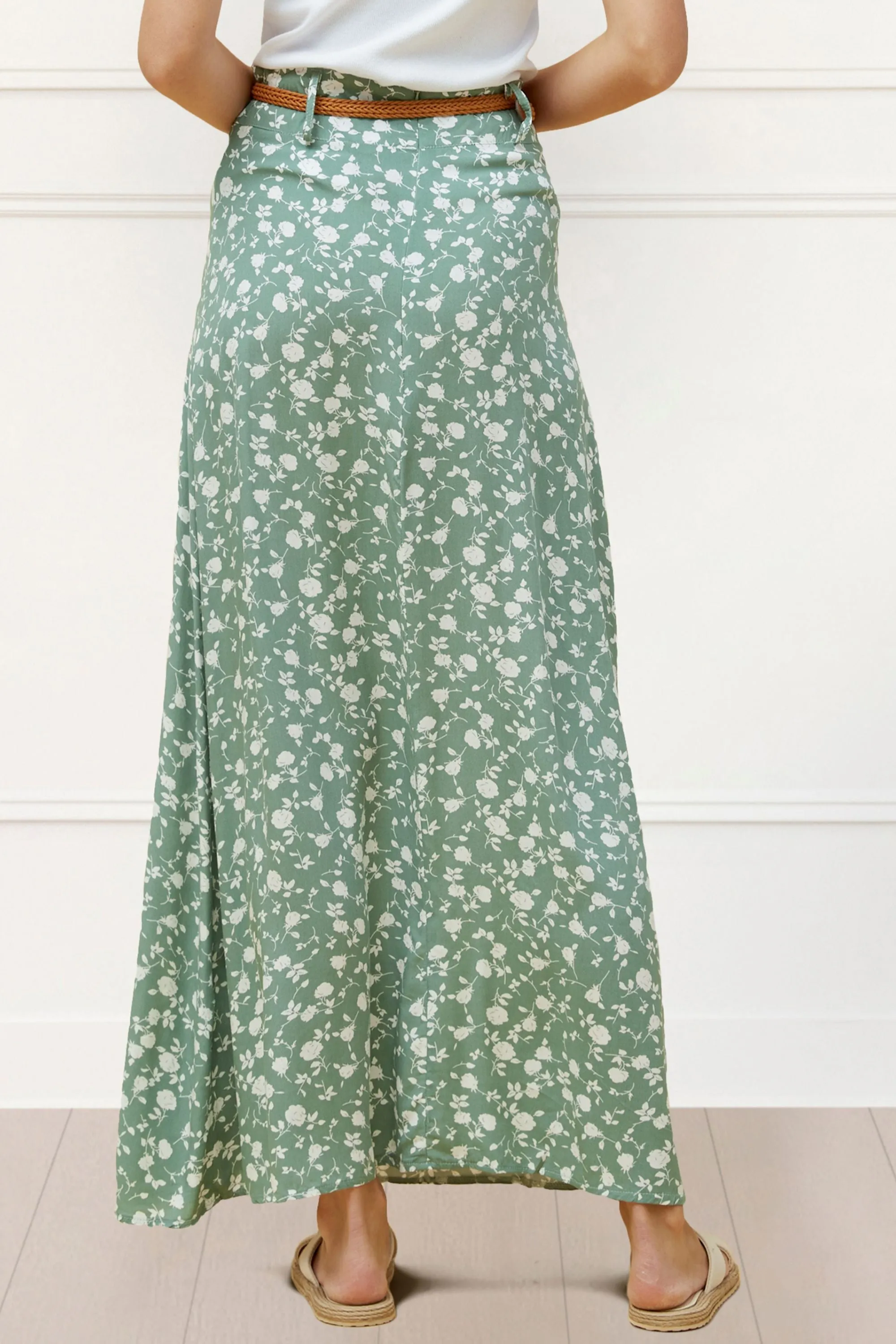 Serafina Long Maxi Skirt Flower Print Belt Included Green