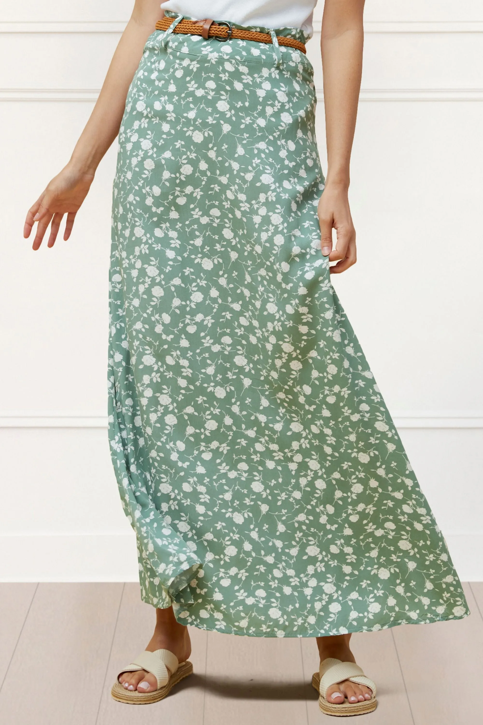 Serafina Long Maxi Skirt Flower Print Belt Included Green
