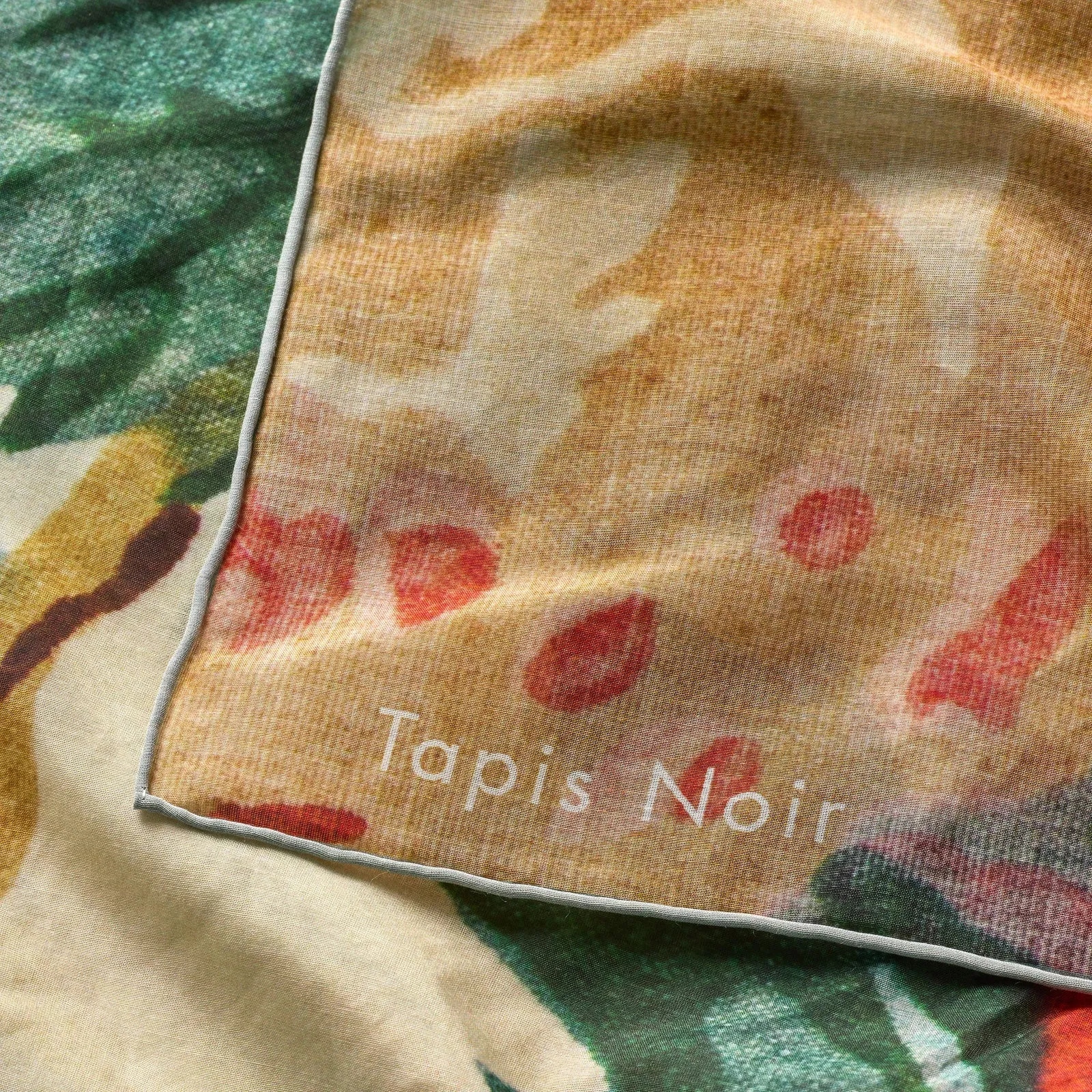 Tapis Noir Large Light Multicolour Flower Scarf